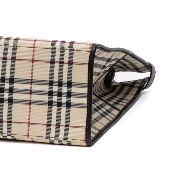 Burberry Vertical Tote - Picture 8 of 10